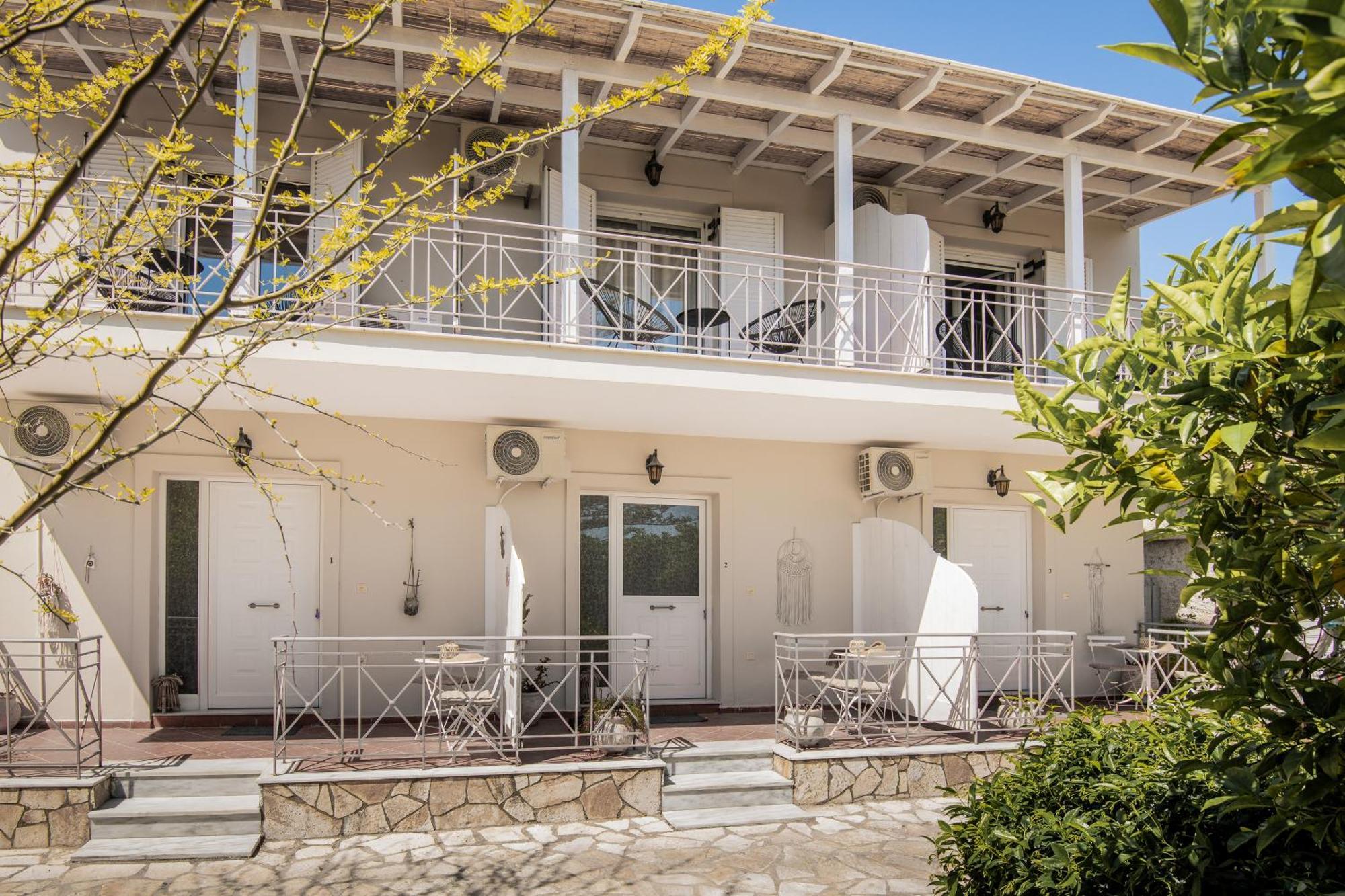Alavastros Maisonettes Near 3 sandy beaches Vasilikí Exterior foto